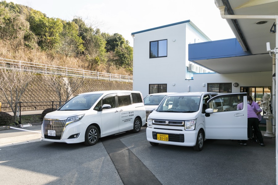 送迎車